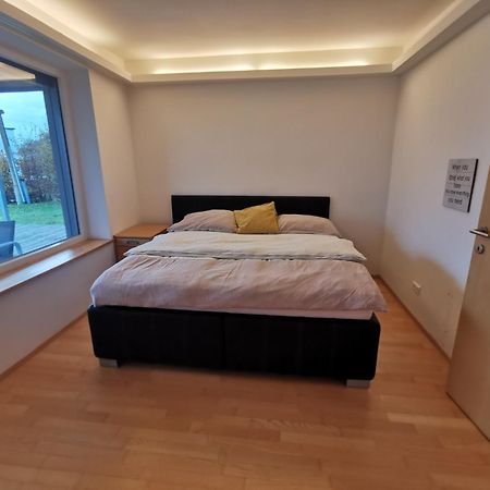 Haus Mit Traumhaften Ausblick Филлах Номер фото